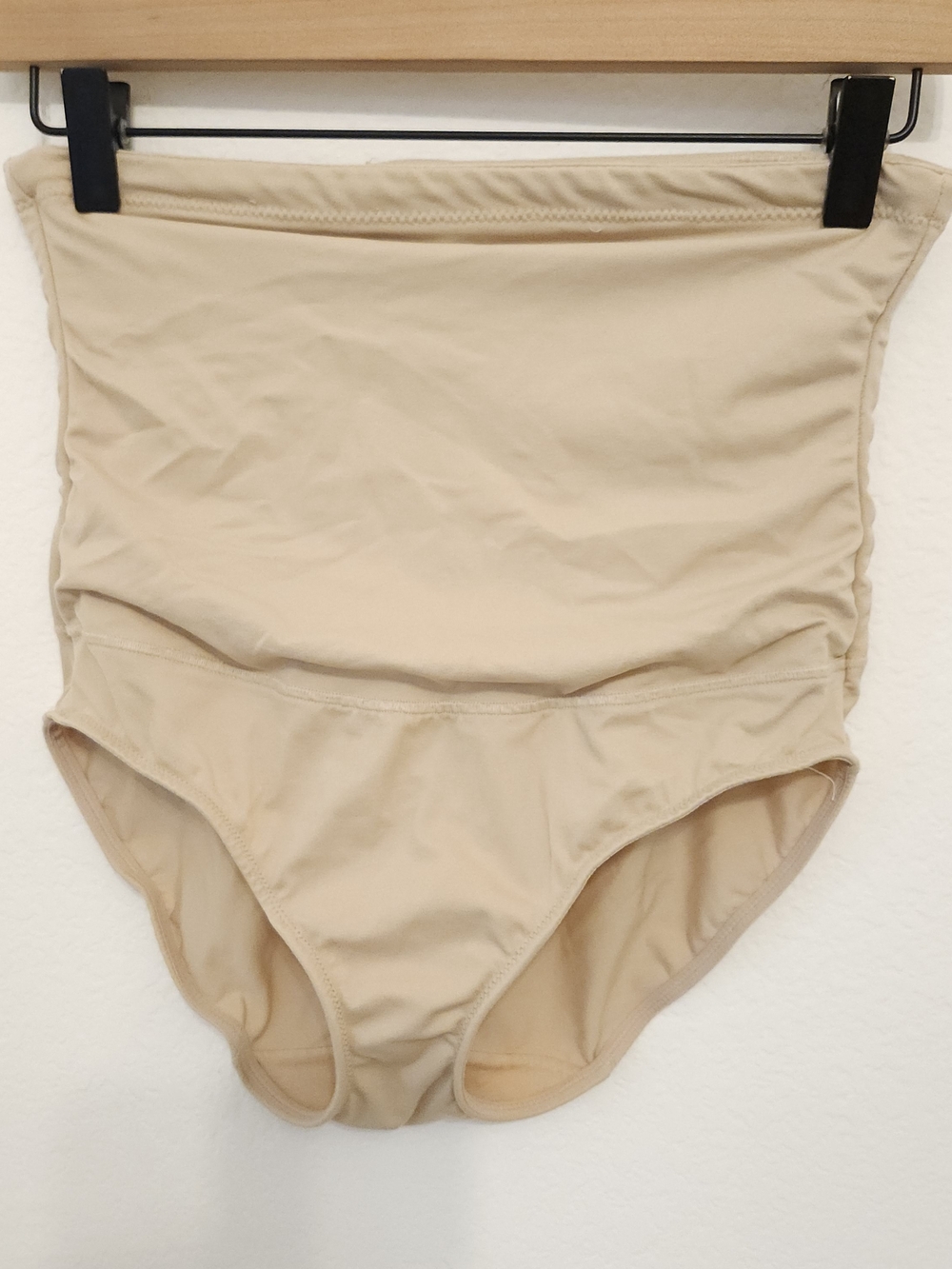 Maidenform Firm Control High-Waist Shapewear- Large